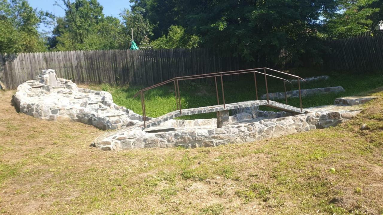 La Curtea Argeseana Διαμέρισμα Valea Iasului Εξωτερικό φωτογραφία